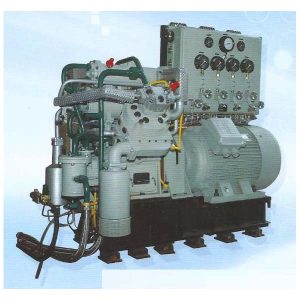 Luftkompressor med differentialkolv av V-typ för högt tryck