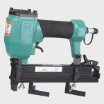 pneumatisk V-spik för inramning